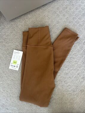 Athleta Ribbed High-Waist Leggings in Brown